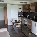 Vista * Антіб