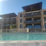 Vista Апартаменти Антіб